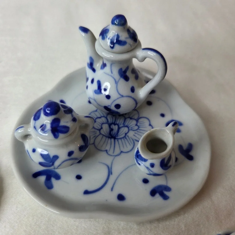 Vtg Handcrafted Thailand Blue White Porcelain Miniature Tea Set 20pc Lot